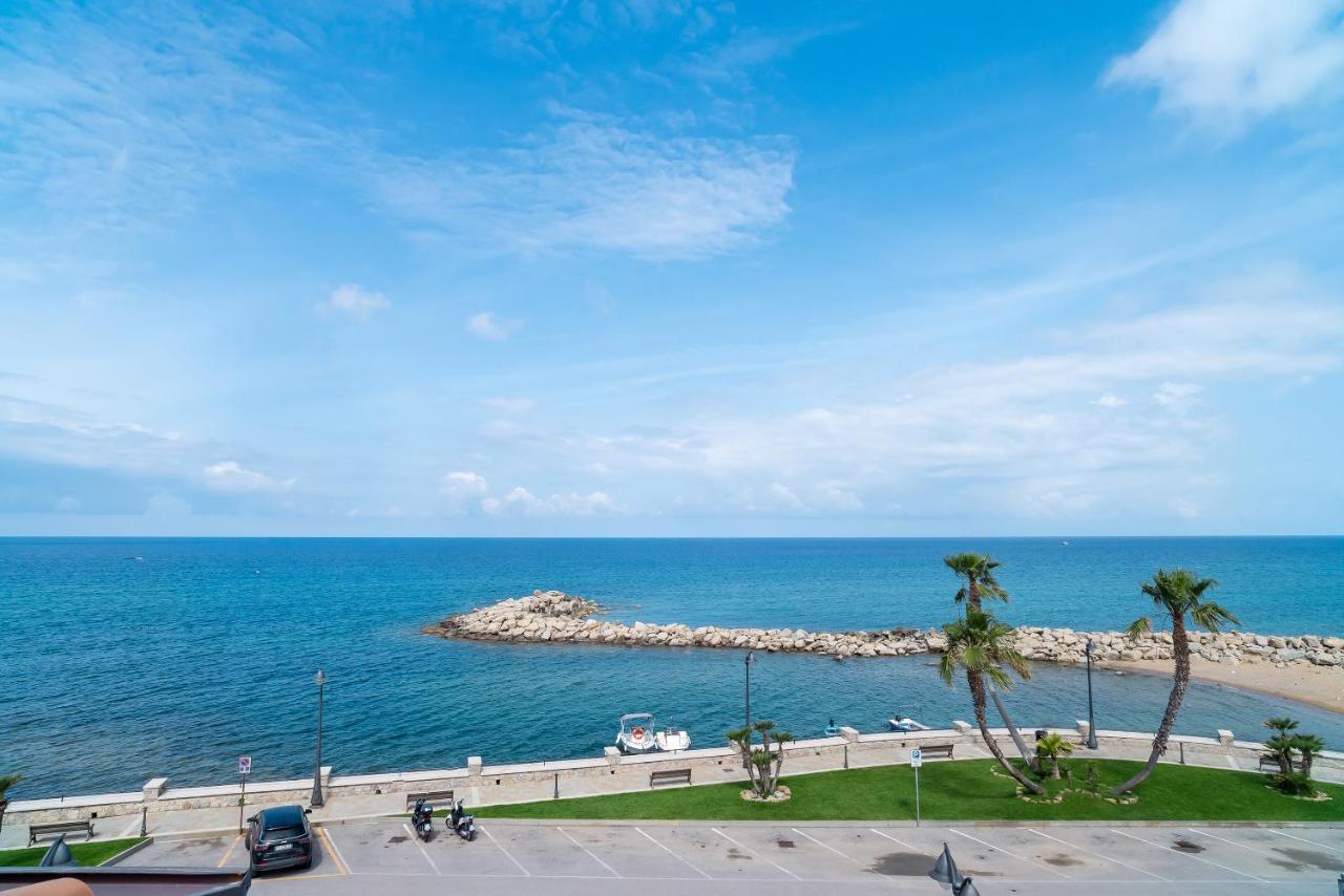 Апартаменты Racconti Dal Mare Санта-Мария-ди-Кастеллабате Экстерьер фото